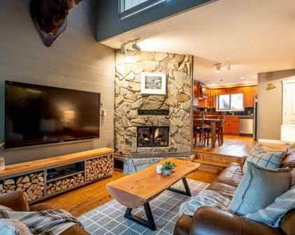 6125 Eagle Drive Unit 2, Whistler