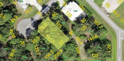 105 Bell Ct, Rotonda West