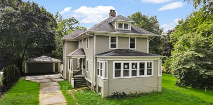 537 Turner Avenue, Glen Ellyn