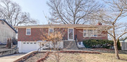 5108 Walmer Street, Mission