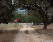 4374 Fm 470, Bandera image