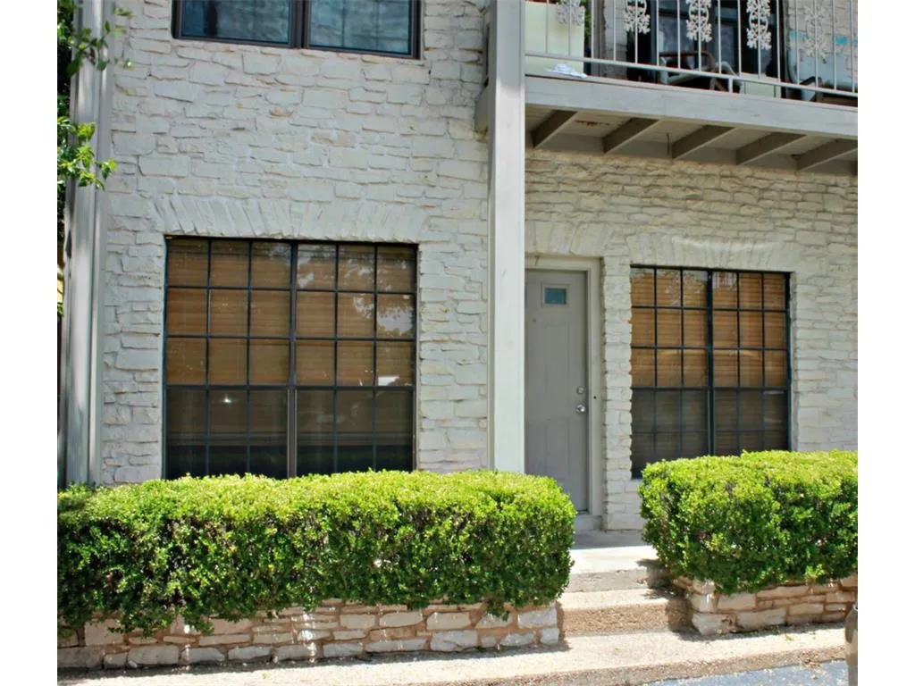 Enfield Place Condos | Austin Real Estate Group