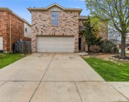 10477 Hideaway  Trail, Fort Worth image
