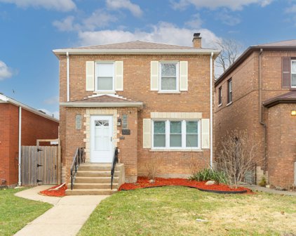 3225 Oak Avenue, Brookfield