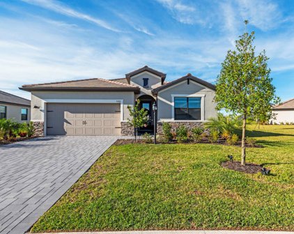 5152 Coral Reef Way, Lakewood Ranch