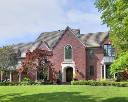 11632 Brookwood Street, Leawood