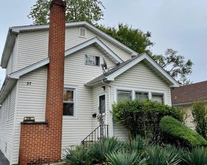 37 N Yale Avenue, Villa Park