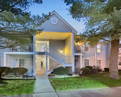 15 Townsend Ct, Franklin Twp.