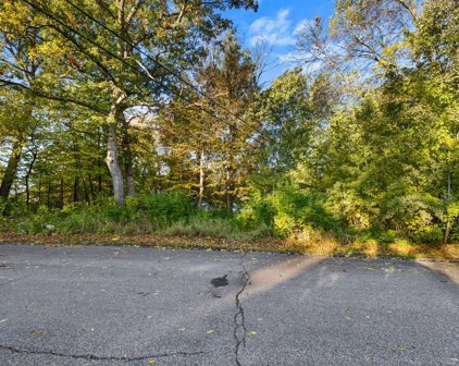 2920 Troy Lane N, Plymouth