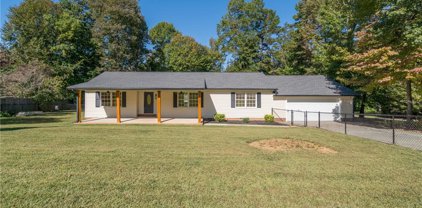 137 Northbrook Drive, Mocksville