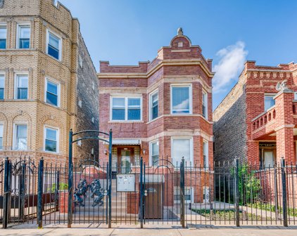 3942 W Wrightwood Avenue, Chicago