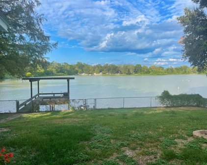 1618 E Taylor Lake Circle, Livingston