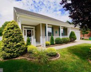 7 King Arthurs   Court, Sicklerville image