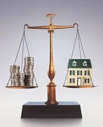 Mortgage_Graphic_-_Balance_House_VS_Money.jpg