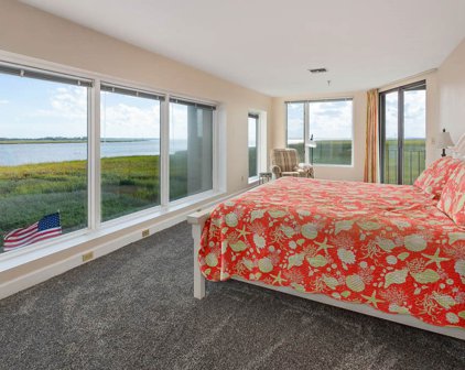 1 Marina Drive Unit 207, St Simons Island