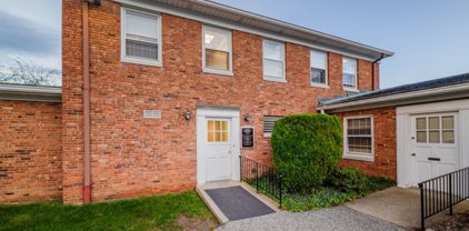 290 S Livingston Ave, Livingston Twp.