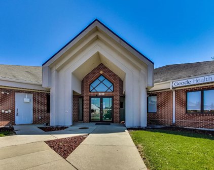 6319 Fairview Avenue, Westmont