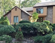 6 Gristmill Ct, Medford image