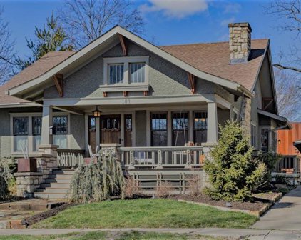 104 E Elm Street, Olathe