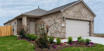 340 Emerald Thicket Lane, Huffman