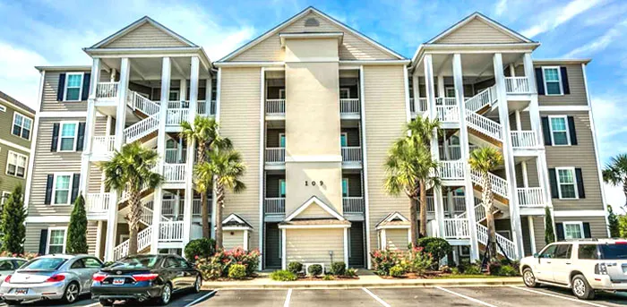 Condos at Queens Harbour Village