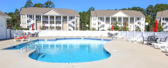 Marcliffe at Condos Pool