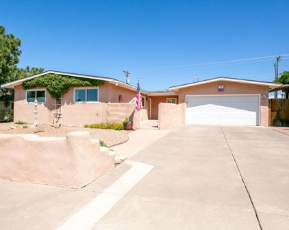 9029 La Barranca Avenue NE, Albuquerque