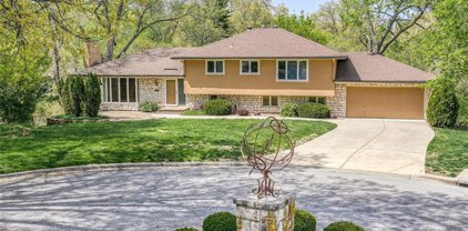 8629 Overhill Road, Leawood