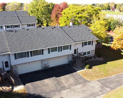 8422 Yates Avenue N, Brooklyn Park