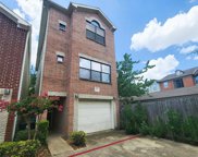 8686 Meadowcroft Drive, Houston image