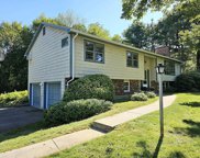 47 Stagecoach Rd, Amherst image
