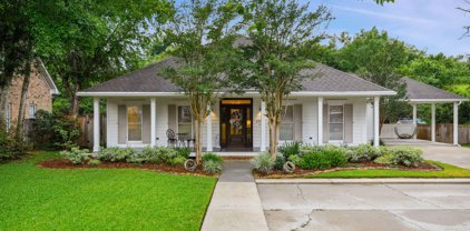 4913 Courthouse Road, Gulfport