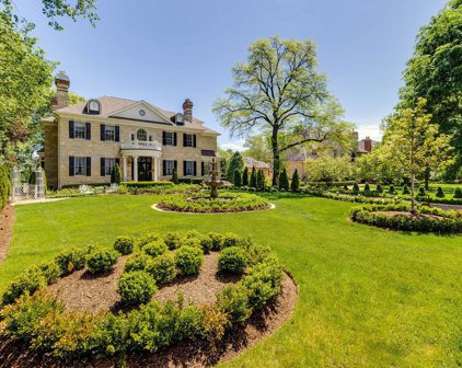 745 Wilson Lane, Hinsdale