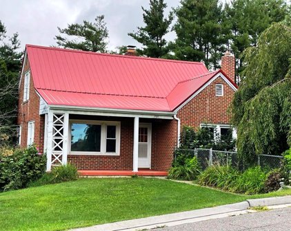 260 Umberger Street, Wytheville