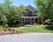 125 Woodlands Court, Advance image