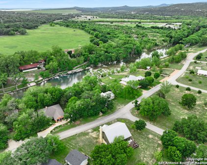 2062 Edgewater Falls, Canyon Lake