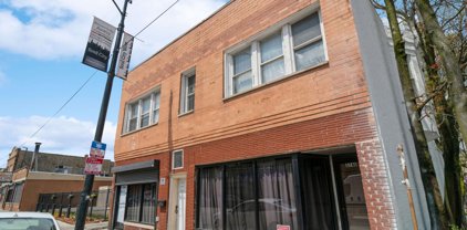 5742 W Chicago Avenue, Chicago