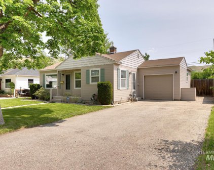 202 N Bacon Dr, Boise