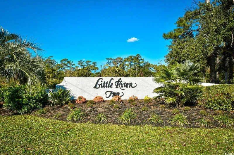Little River Inn Entrance, Little River SC