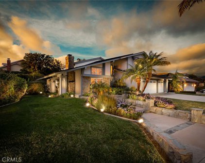 21501 Countryside Drive, Lake Forest