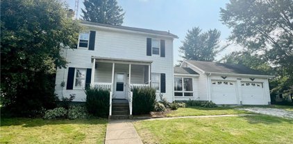 14808 Penford Street NW, North Lawrence