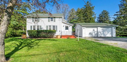 5259 Old Lake  Road, Geneva-Town