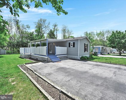 16 Amara Ln, Carlisle