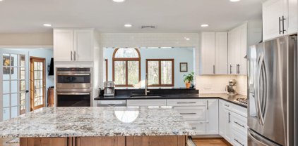 2300 Trott Ave, Vienna