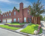 620 Belle  Place, Fort Worth image