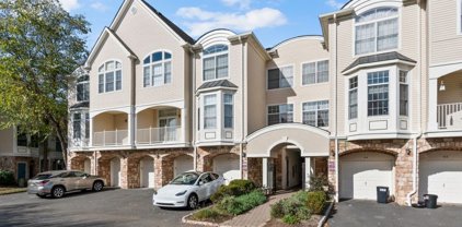 410 Turlington Ct, Livingston Twp.