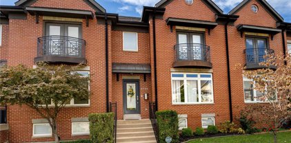4244 Olive  Street, St Louis