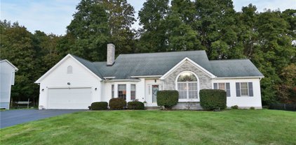 49 Stonewood  Drive, Perinton
