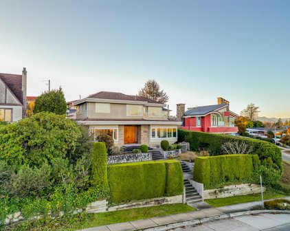 4723 Puget Drive, Vancouver