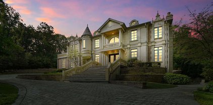 9600 Pacific Court, Burr Ridge